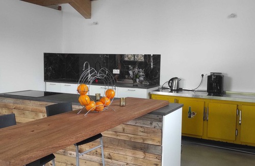 Marcillac House | Magnifique Grange Entièrement Rénovée en Pleine Campagne