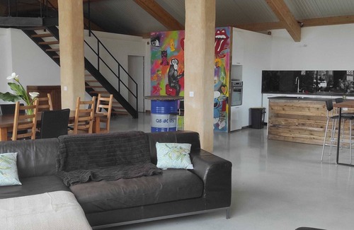 Marcillac House | Magnifique Grange Entièrement Rénovée en Pleine Campagne