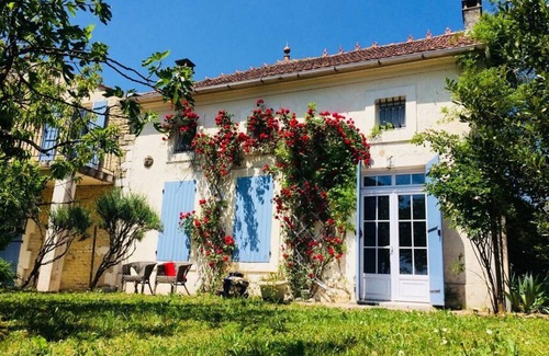 Beauvais sur Matha House | Magnifique maison de campagne Charentaise