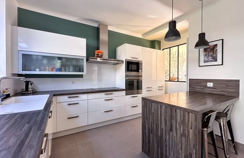 Colombes Villa | Magnifique Maison Familiale - Idéalement Située Pour les JO 2024