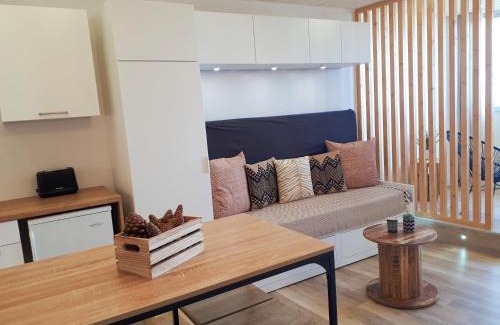 Saint-Jean-de-Monts Apartment | Magnifique Studio Face Mer avec Place Privative.