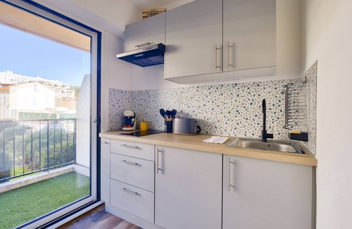 Carnot Apartment | Magnifique Studio Avec Terrasse au Cœur de Cannes