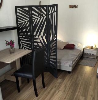 Antibes City Centre Apartment | Magnifique studio coeur Vieil Antibes