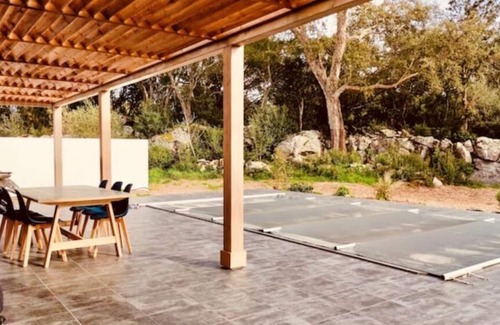 Sotta Villa | Magnifique Villa Avec Piscine, Idéalement Située