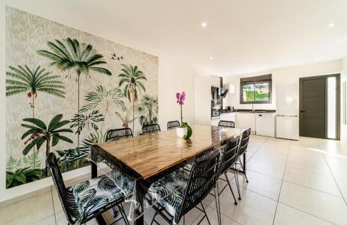 Manapany-les-Bains Villa | Magnifique villa avec jacuzzi Proximité mer