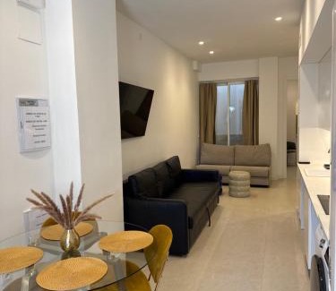Montolivet Apartment | MAGNO Loft- CIENCIAS
