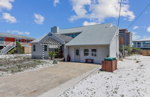 Holiday Isle House | Magnolia by the Sea- 5 BR Home with Private Pool on Holiday Isle