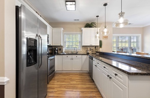 Central Myrtle Beach Condo | Magnolia Pointe