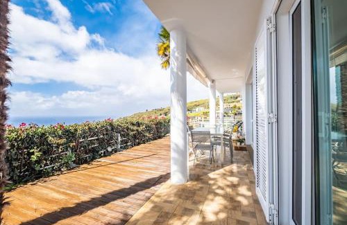 Estreito da Calheta Villa | Magnolia Sunsets