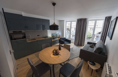Arts-et-Metiers Apartment | Magnum, 1BR/1BA, 4 people