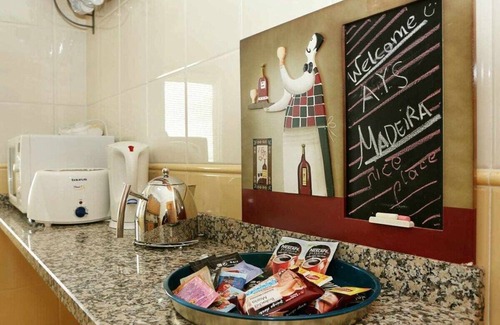 Canico Apartment | Magos Sunrise - Apt with sea view