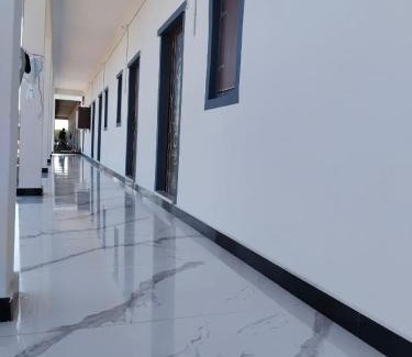 Gujarat House | Mahadev Guest House