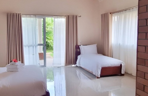 Antsirabe Hotel | Mahafaly Hotel & Resort