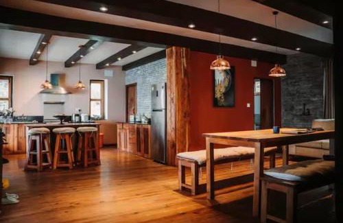 Lumle Villa | Mahakaruna mountain villa, peaceful family retreat with Himalayan views and Private Cook