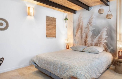 La Valette-du-Var Bed & Breakfast | Mahayana - cosy gîte in the hills with SPA, air conditioning, private parking