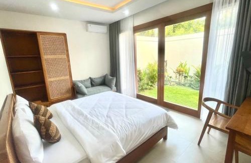 Berawa Villa | Mahayasa Villa with garden