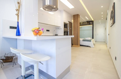 Las Palmas de Gran Canaria Apartment | Mainstream home with balcony By Canariasgetaway