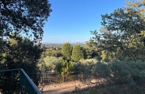 Saint-Maximin-la-Sainte-Baume Villa | Maison calme au cœur de la Sainte Baume