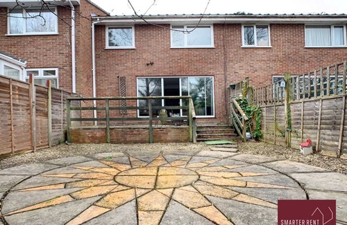 Bray on Thames House | Maidenhead - Garden, Pets Welcome, Parking