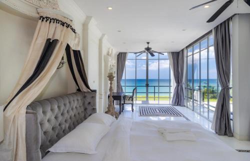 Mai Khao Villa | maikhao 8-bedroom beach villa 3 maids close to the airport, private pool free car gym, 30 meters from the beach
