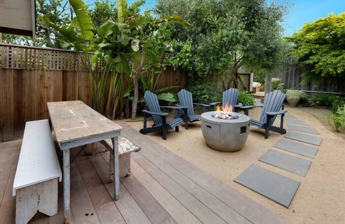 Stinson Beach Cottage | Main House & Cottage By the Beach