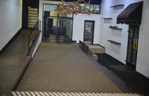 Downtown Johannesburg Apartment | Main Life