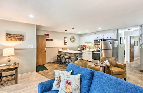 Red River Condo | Main St Red River Ski Condo w/Mountain View!
