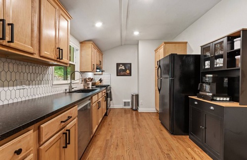 Baker City House | Main Street Retreat, 2 Bdrm, 2 Bath Home, Firepit!