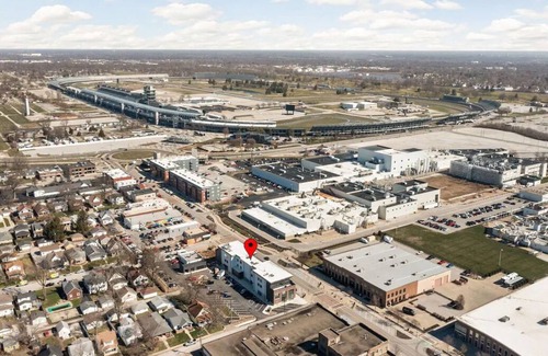 Speedway Condo | Main Street Suite - Within walking distance to the Indianapolis Motor Speedway