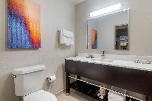 Central Oklahoma City Hotel | MainStay Suites Bricktown - near Medical Center