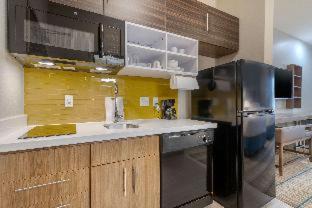 Central Oklahoma City Hotel | MainStay Suites Bricktown - near Medical Center