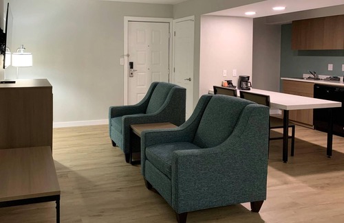 Springfield Apartment | MainStay Suites Springfield South - Battlefield Rd
