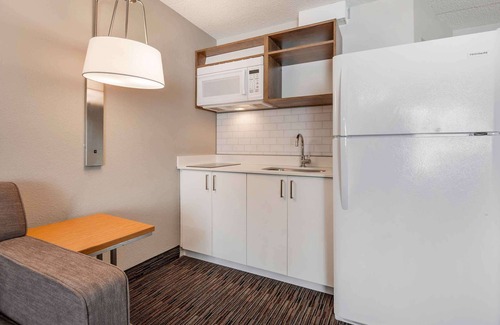 Springfield Hotel | MainStay Suites Springfield IL