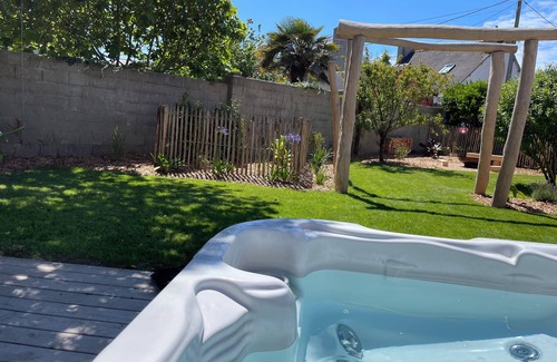 Plouneour-Brignogan-Plages House | Maison des Années 30 Avec spa