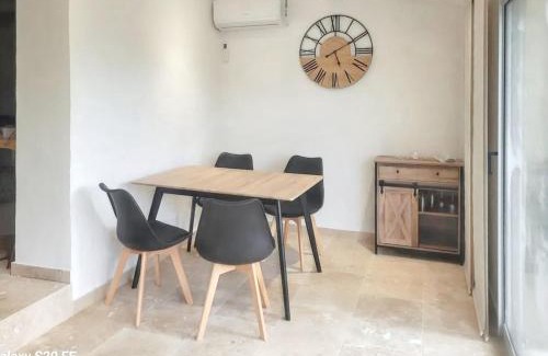 Saint-Michel-l'Observatoire House | Maison charmante à Saint-Michel-l'Observatoire avec jardin