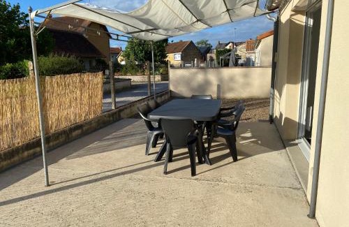 Jaunay-Marigny Apartment | Maison à 10 minutes du Futuroscope