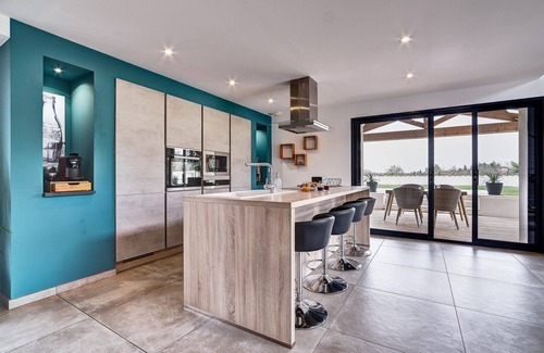 Laiz House | Maison à la Campagne Avec bel Extérieur Pour Profiter de Bons Moments en Famille