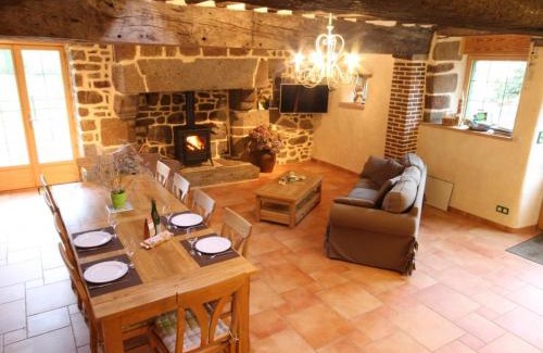 La Baroche-sous-Luce House | Maison écologique du XVe siècle avec jardin clos et WIFI à La Baroche - FR-1-497-7