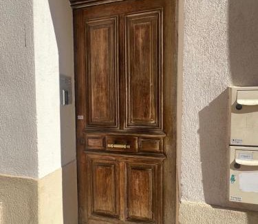 Le Pharo Apartment | Maison ÛMA - Wifi, Netflix, Mer et Centre