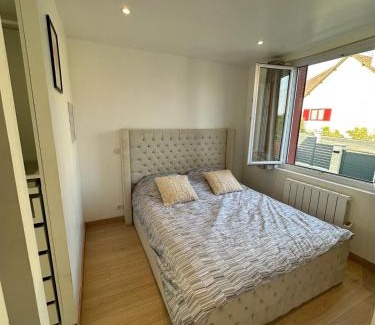 Savigny-sur-Orge House | Maison 1 chambre Jacuzzi Privé