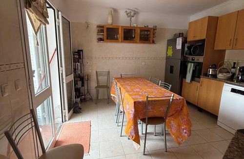 Santa Cruz House | Maison, 10 Minutes de Laéroport et Plages. Idéale Vacances Familles et Amis