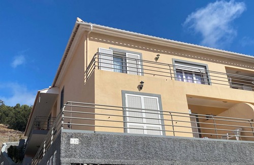 Santa Cruz House | Maison, 10 Minutes de Laéroport et Plages. Idéale Vacances Familles et Amis