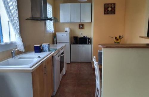 LʼAiguillon-sur-Mer House | Maison 2 chambres proche plage avec jardin, animaux et Wi-Fi à L'Aiguillon-sur-Mer - FR-1-476-23