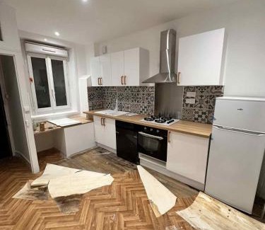 Tulle House | Maison 3CH, Jardin, 8 pers - parking gratuit
