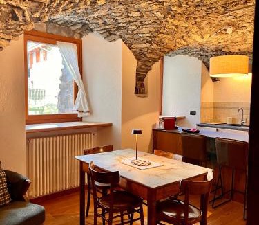 La Salle Apartment | Maison Arcade