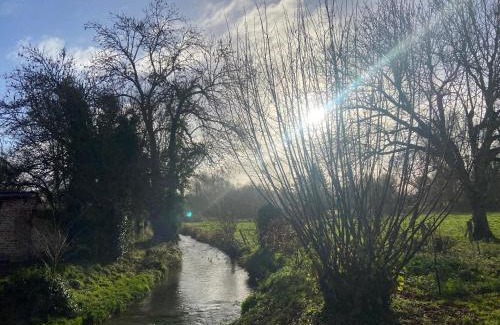 Bacqueville-en-Caux House | Maison au bord de riviere , proche de la mer- spa semi rigide plein air en option