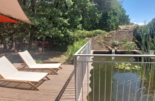 Salinelles House | Maison au Calme sur Terrain Boisé - Gard