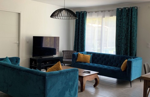 Saint-Andre-de-Cubzac House | Maison au Calme et Agréable Entre Bordeaux et Saint Emilion