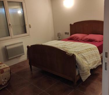 Milly-la-Foret House | Maison avec deux chambres au calme