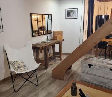 Jaunay-Clan House | Maison avec extérieur à 5 min du futuroscope